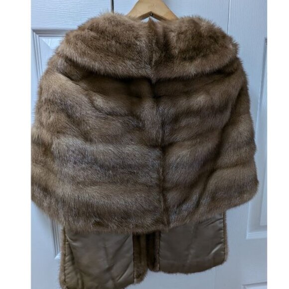 Vintage Mink Fur Jacket/Bolero by Julius Garfinckel & Co. of Washington DC - Picture 5 of 10